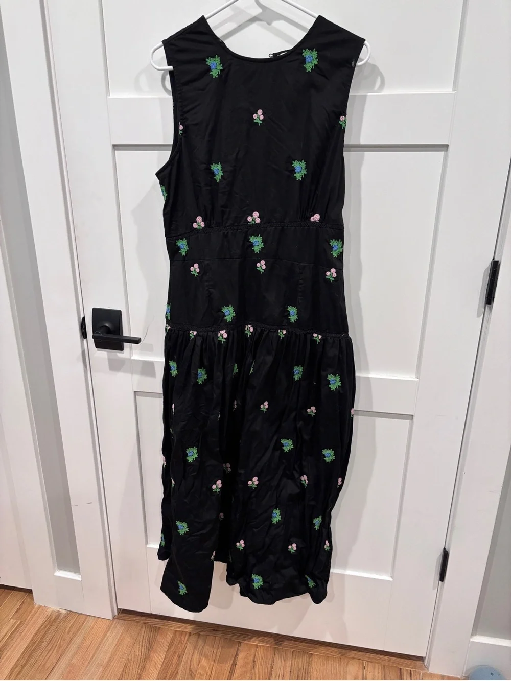 Pinnacle By Shruti Sancheti Ditsy Embroidered Midi Dress size XL EUC